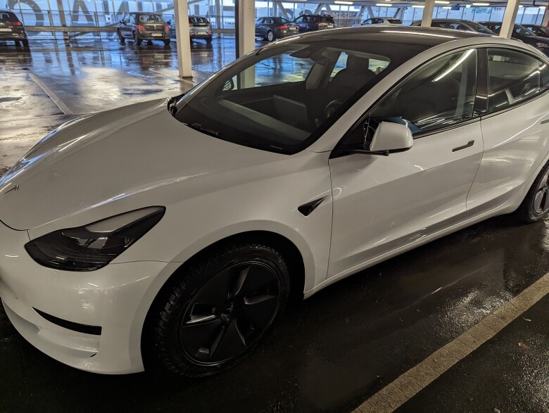 Tesla Model 3 Standard Range 2023