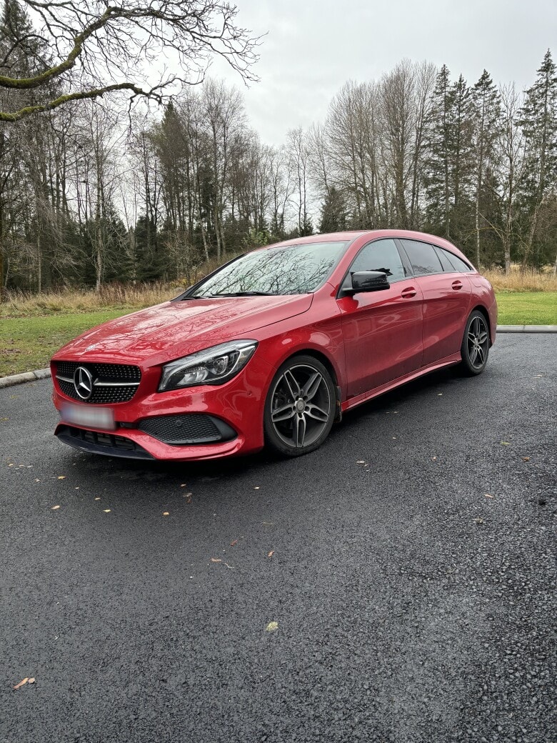 Mercedes-Benz CLA 200 d Shooting Brake 4MATIC 2017