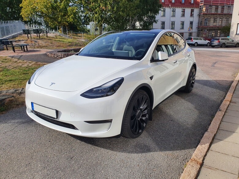 Tesla Model Y Performance 2022