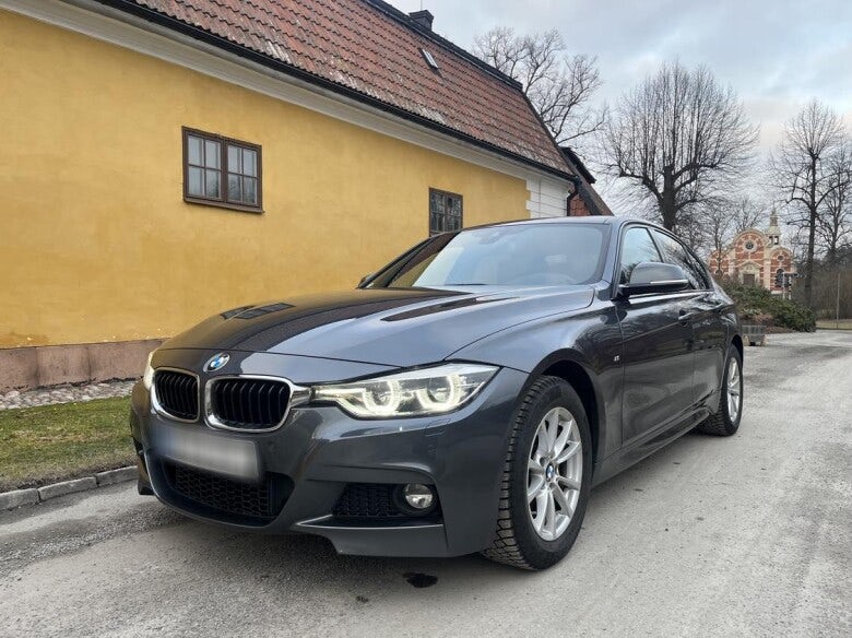 BMW 320i xDrive Sedan 2018